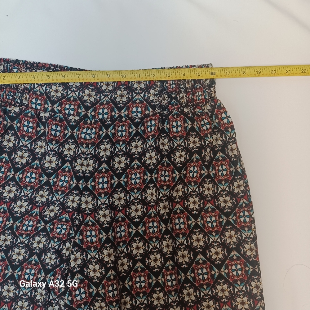 Studio 253 Pant Size 1X Multicolor Patterned Fabric - Picture 12 of 12